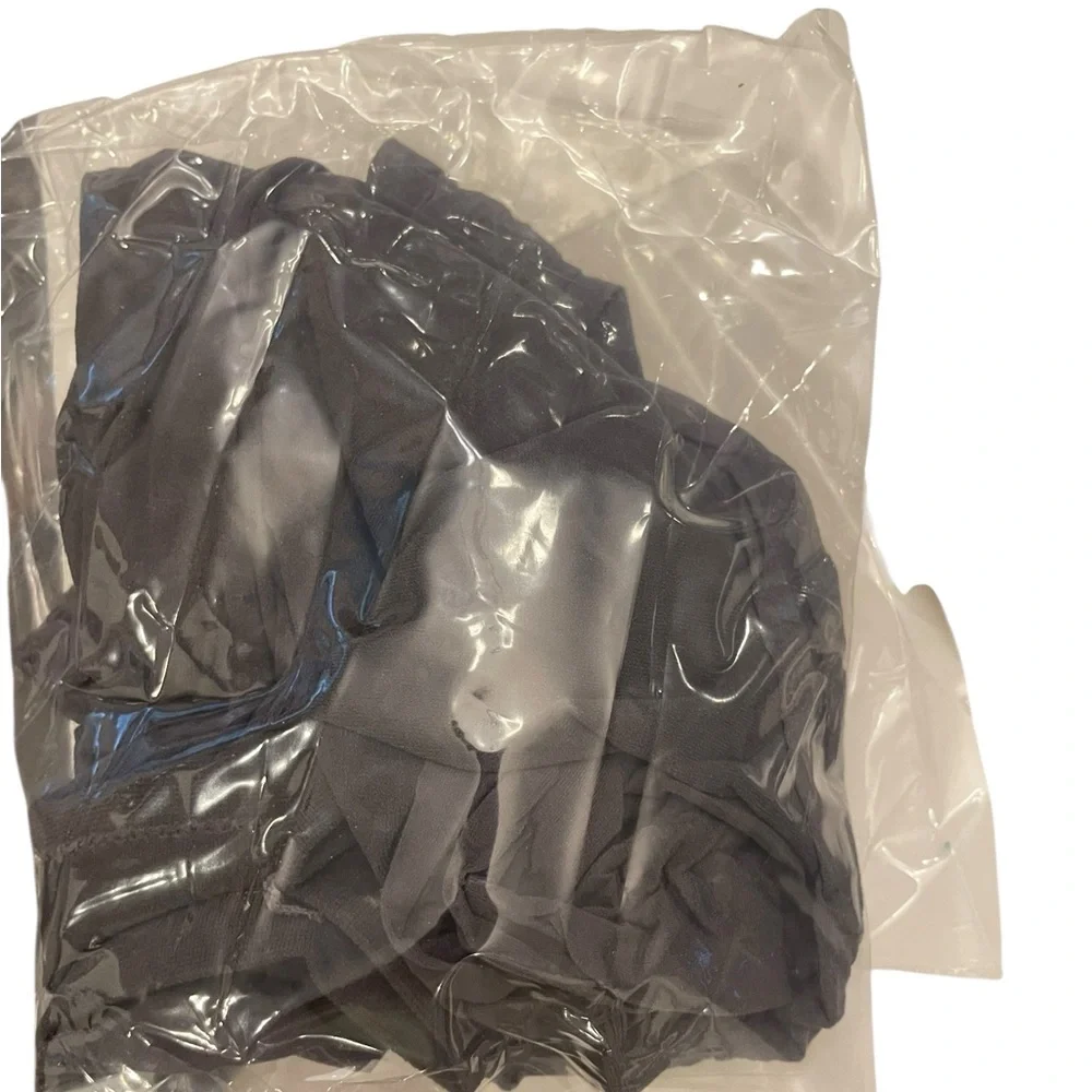 Hanes Silk Reflections Control Top Sandalfoot Pantyhose BARELY BLACK Size EF NEW